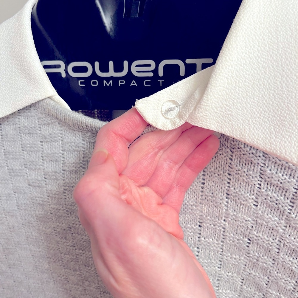 Investments petite-small collar sweater. Gray and white. Removable collar.